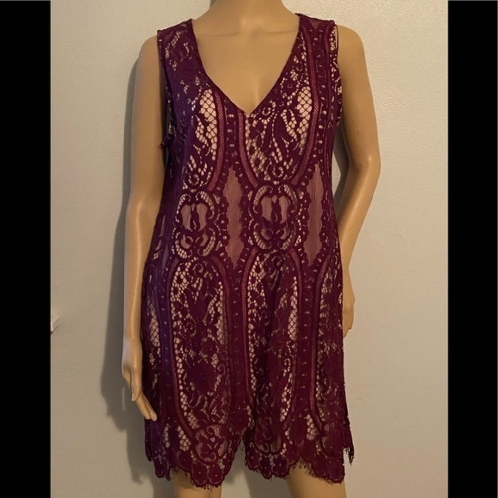 Trixxi lace dress size L